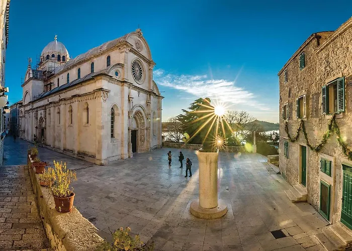 Amazing In Podsolarsko *